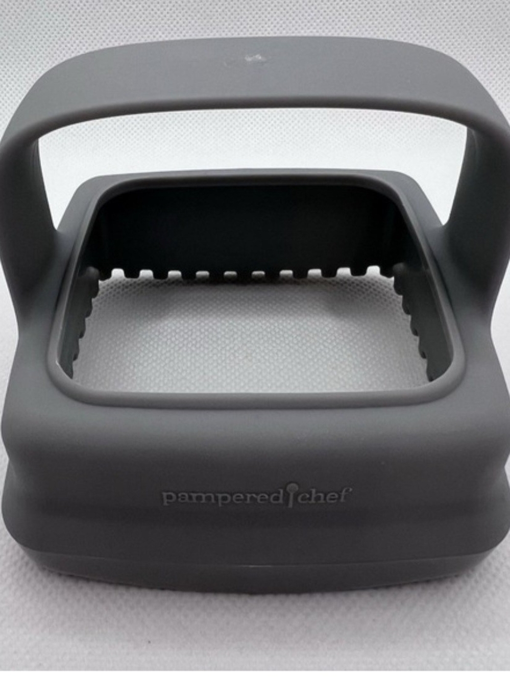 Pampered Chef Cut-N-Seal Sandwich Tool